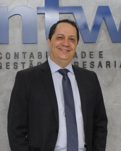 ricardo-1-1.jpg